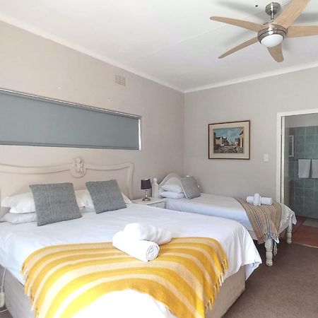 Koo Karoo Guest Lodge And Self Catering モンタギュー エクステリア 写真