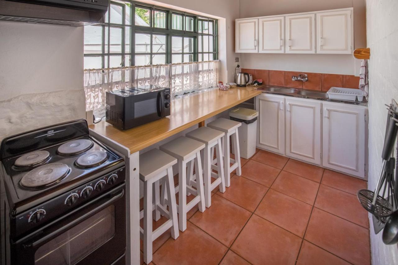 Koo Karoo Guest Lodge And Self Catering モンタギュー エクステリア 写真