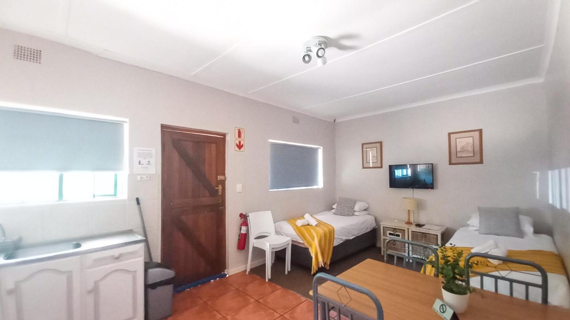 Koo Karoo Guest Lodge And Self Catering モンタギュー エクステリア 写真