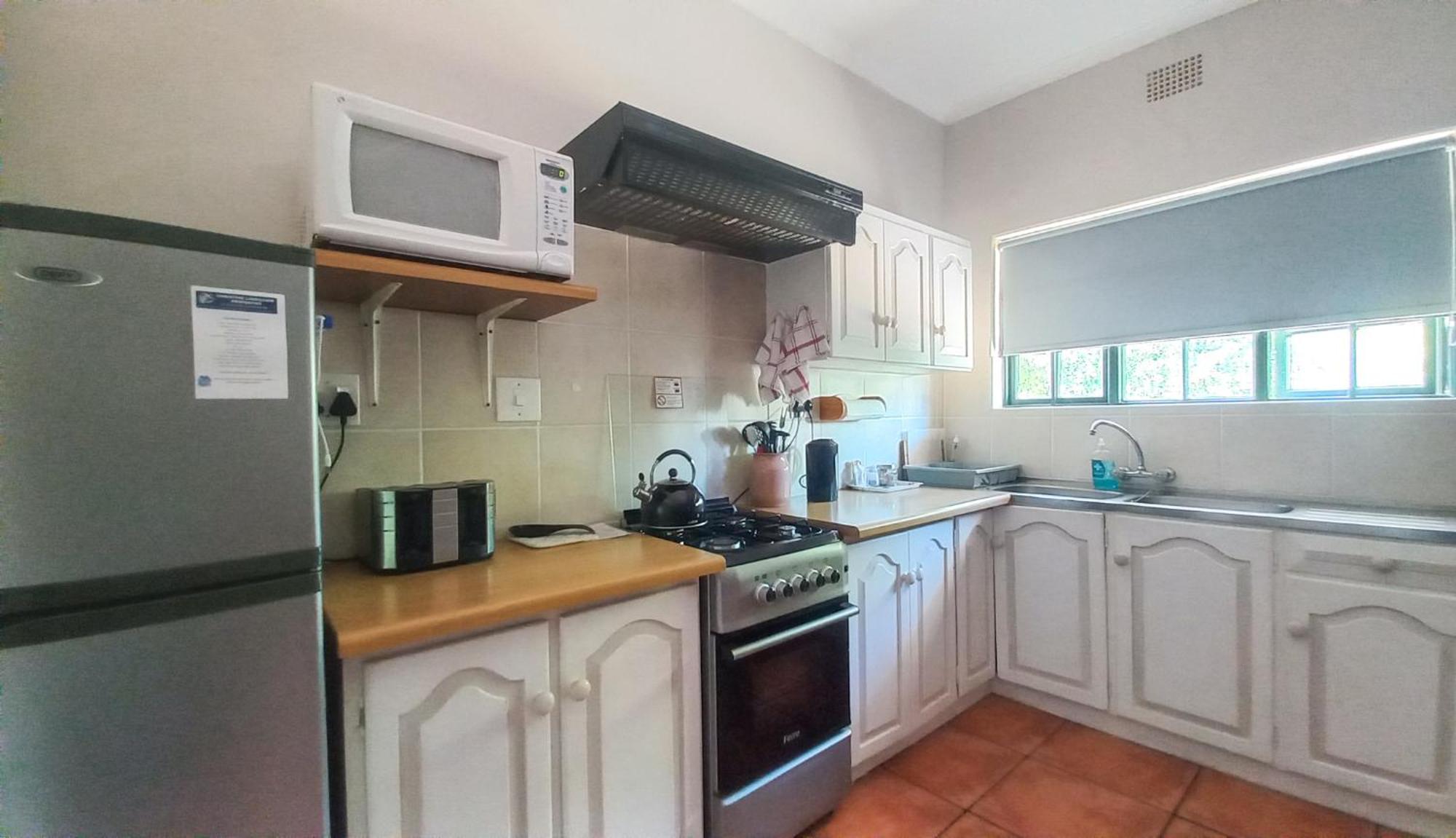 Koo Karoo Guest Lodge And Self Catering モンタギュー エクステリア 写真